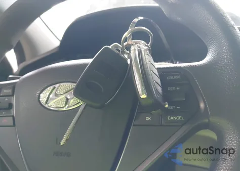 2015 Hyundai Sonata Se z USA, uszkodzony, nr VIN 5NPE24AF3FH233165